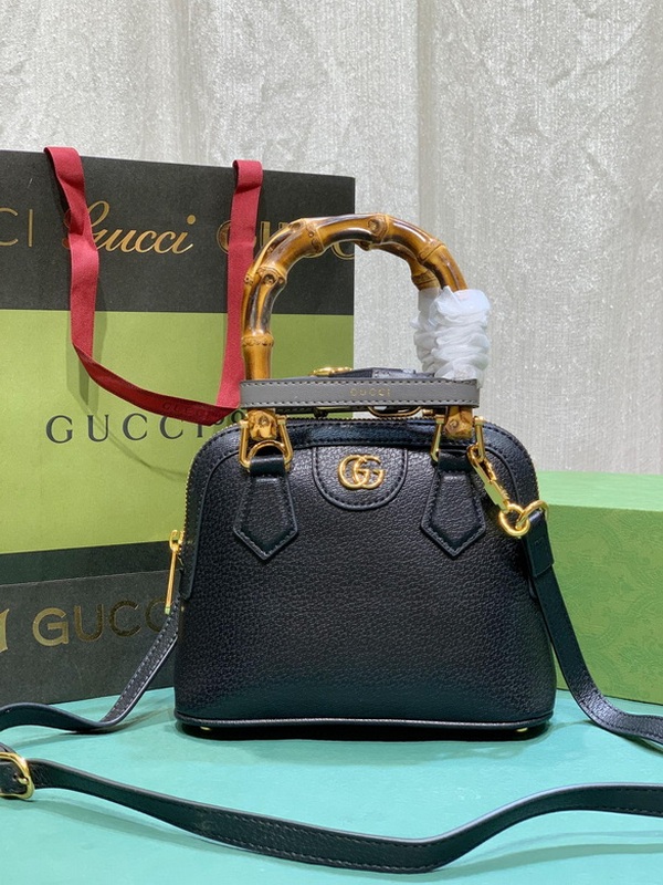 Gucci Handbags 84